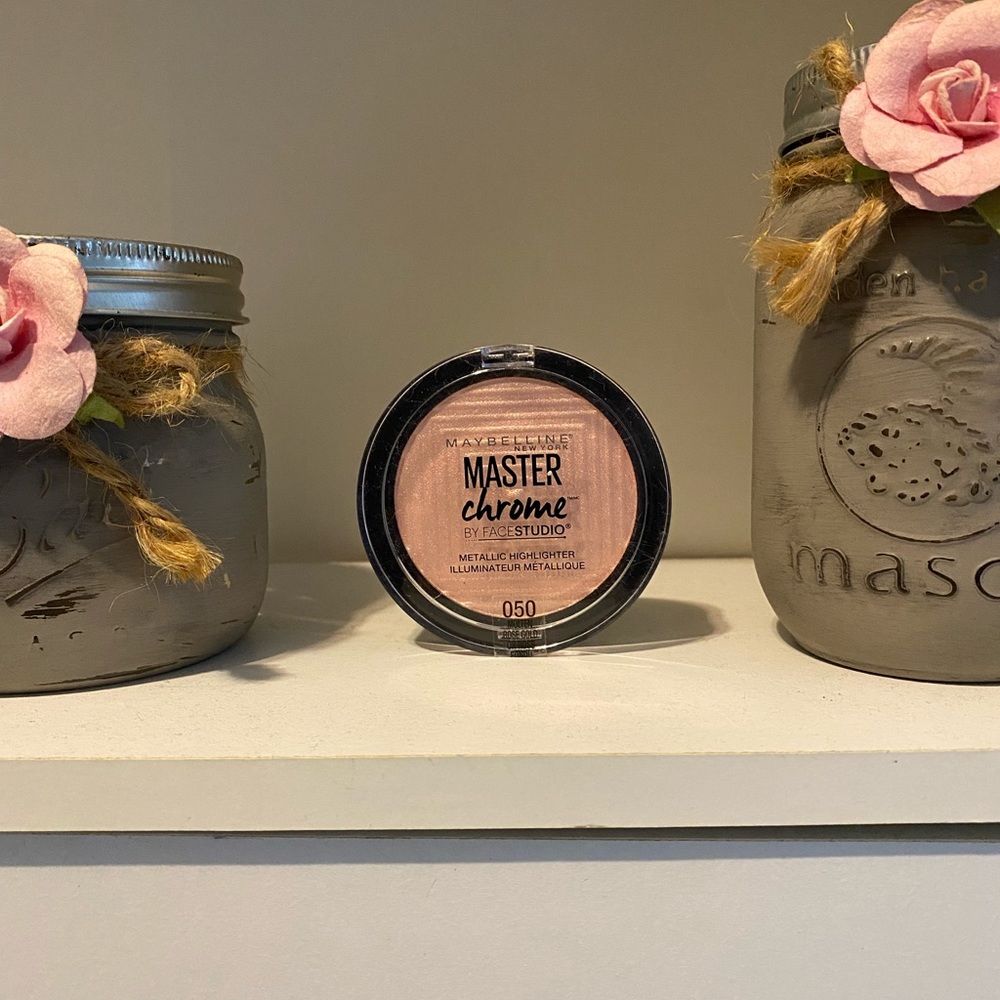 Rose Gold Highlighter